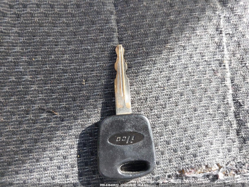 2002 Ford F-150 Xl/Xlt VIN: 1FTRF17202NC00174 Lot: 43648523