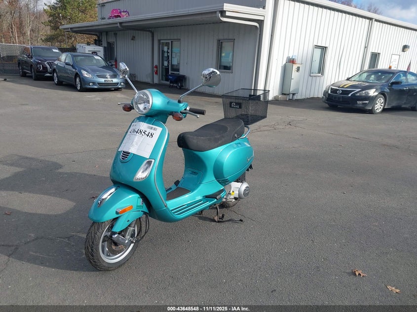 ZAPM688F6D5003533 2013 VESPA LX photo no. 2