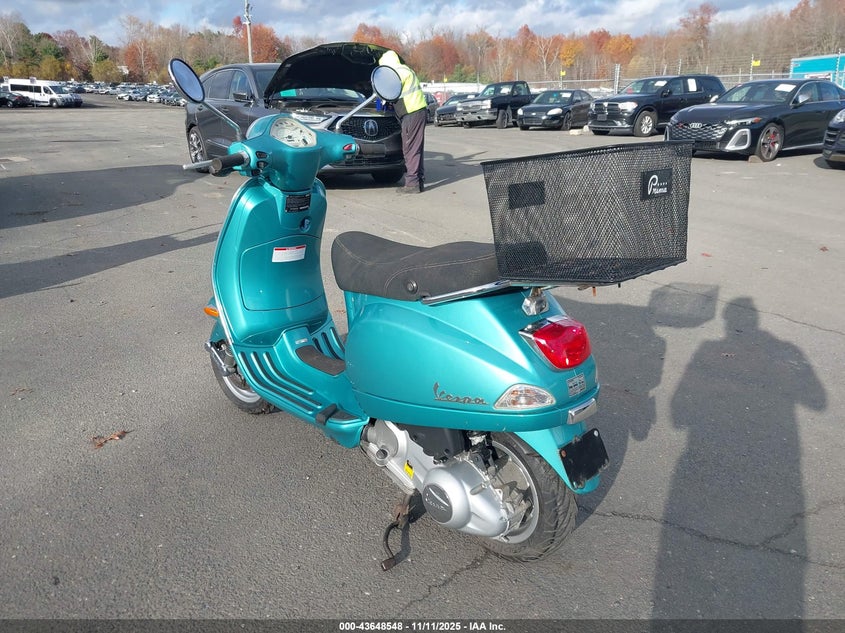 ZAPM688F6D5003533 2013 VESPA LX photo no. 3