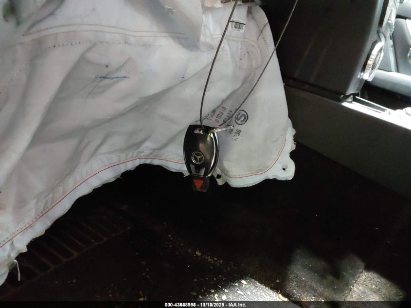 2014 Mercedes-Benz C 300 Luxury 4Matic/Sport 4Matic VIN: WDDGF8AB7EG206836 Lot: 43648558