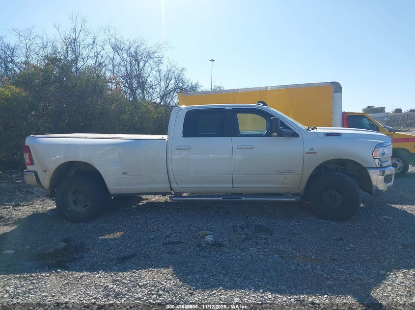 2021 Ram 3500 Big Horn 4X4 8' Box VIN: 3C63RRHL8MG616785 Lot: 43648606