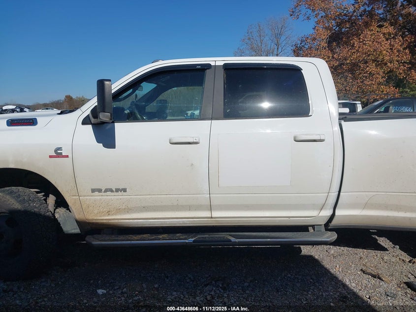 2021 Ram 3500 Big Horn 4X4 8' Box VIN: 3C63RRHL8MG616785 Lot: 43648606