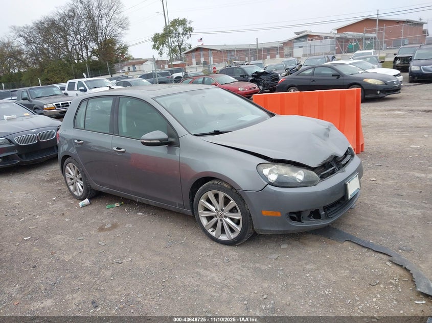 VOLKSWAGEN GOLF 2.0L TDI 4-DOOR