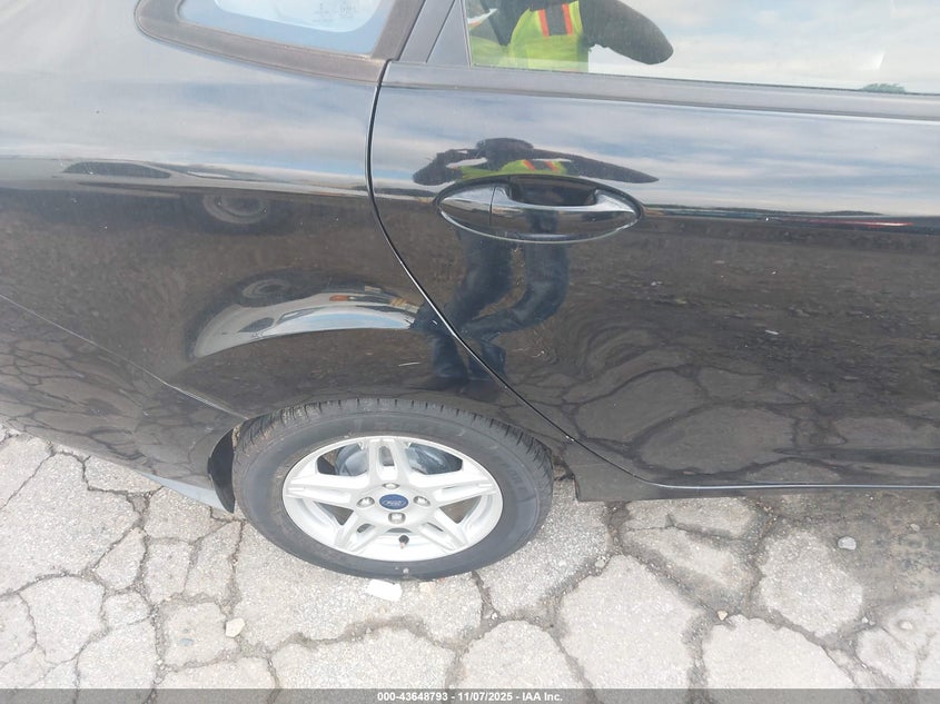 2017 Ford Fiesta Se VIN: 3FADP4BJ0HM168990 Lot: 43648793