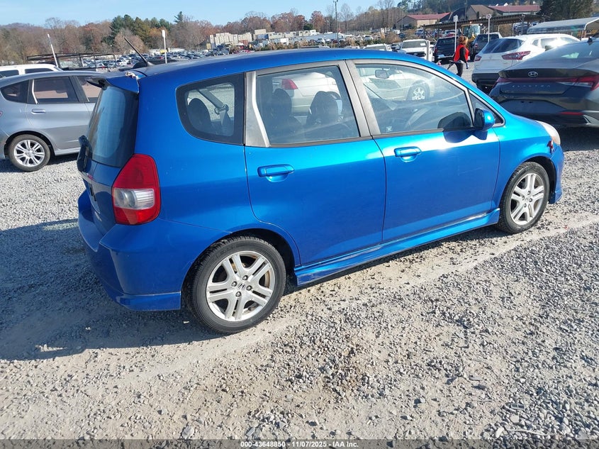 JHMGD38647S017412 2007 HONDA FIT photo no. 4