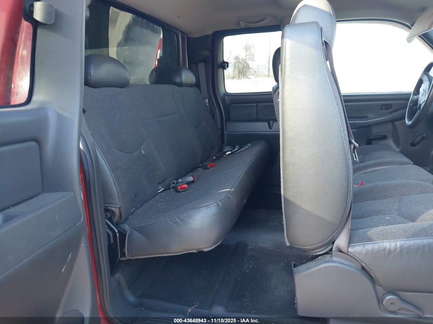 2GCEC19T251313207 2005 CHEVROLET SILVERADO photo no. 8