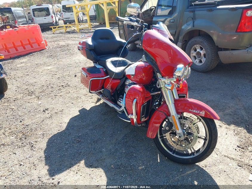 2023 HARLEY-DAVIDSON FLHTK  (VIN: 1HD1KEF1XPB656019)