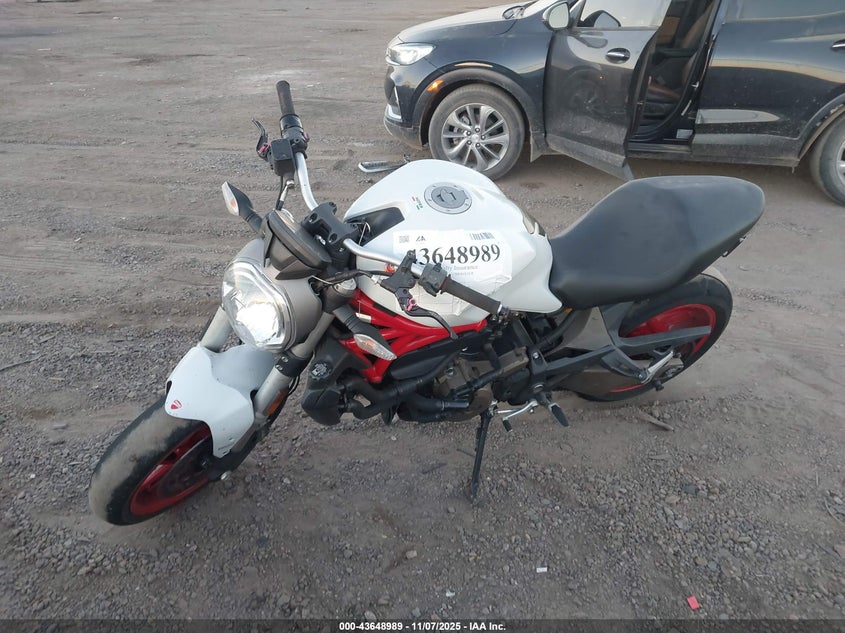 ZDM1RBTS2FB013417 2015 DUCATI MONSTER photo no. 2