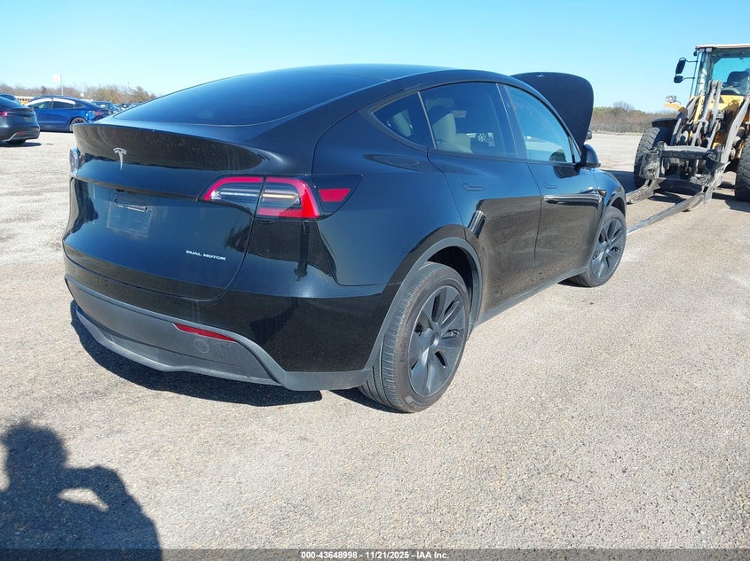 7SAYGDEE1RA294842 2024 TESLA MODEL Y photo no. 4