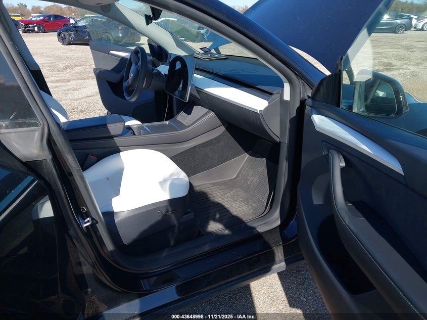 7SAYGDEE1RA294842 2024 TESLA MODEL Y photo no. 5