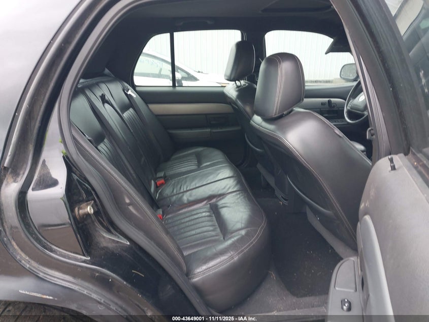 2004 Mercury Marauder VIN: 2MHHM79V64X676136 Lot: 43649001