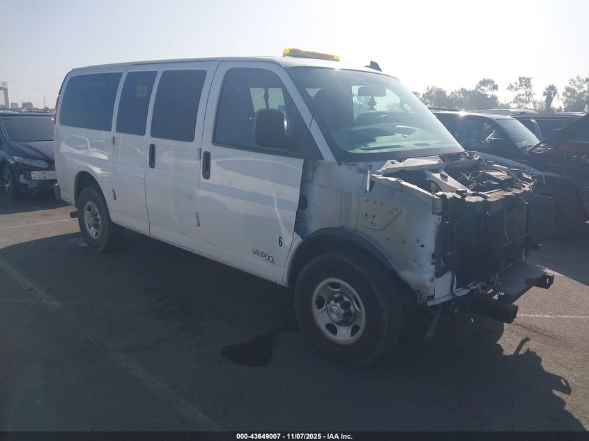 2019 CHEVROLET EXPRESS 3500 LS - 1GAZGLFG2K1350700