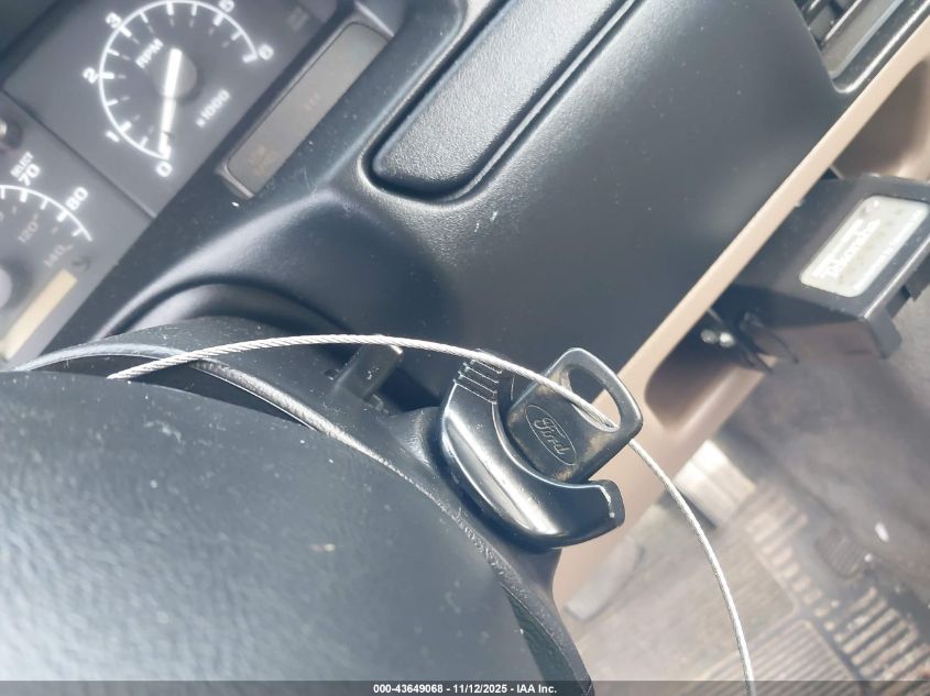 1996 Ford F250 VIN: 2FTHF25H6TCA11156 Lot: 43649068