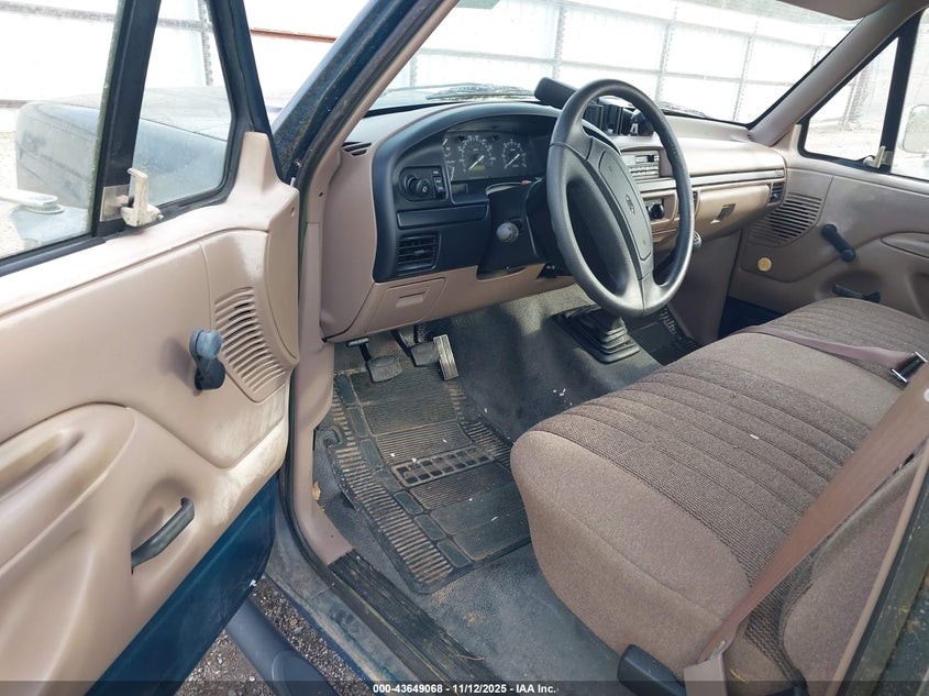 1996 Ford F250 VIN: 2FTHF25H6TCA11156 Lot: 43649068