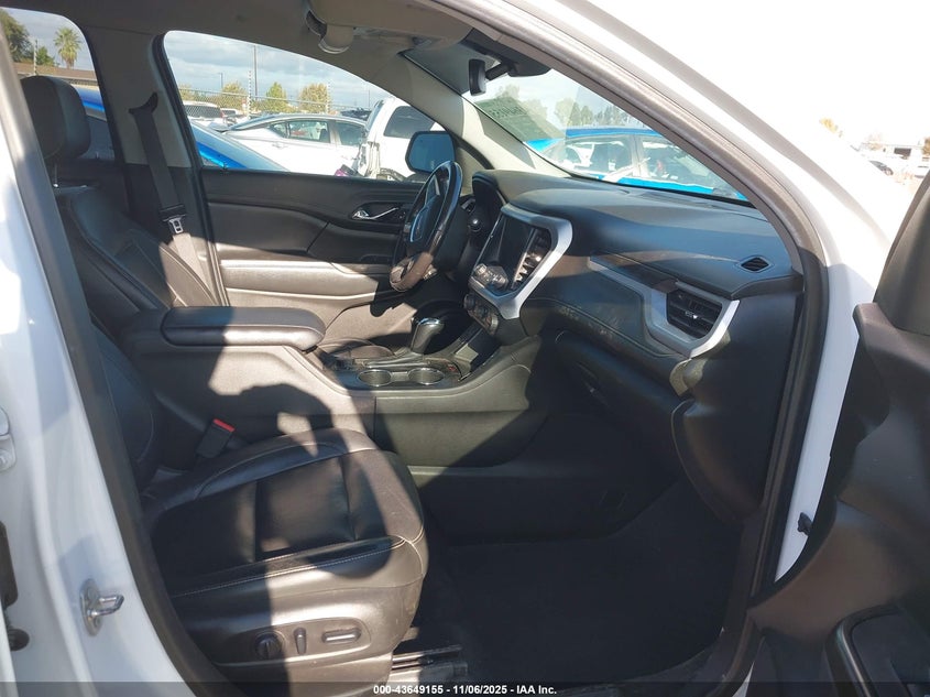 2019 GMC ACADIA auction photo 5