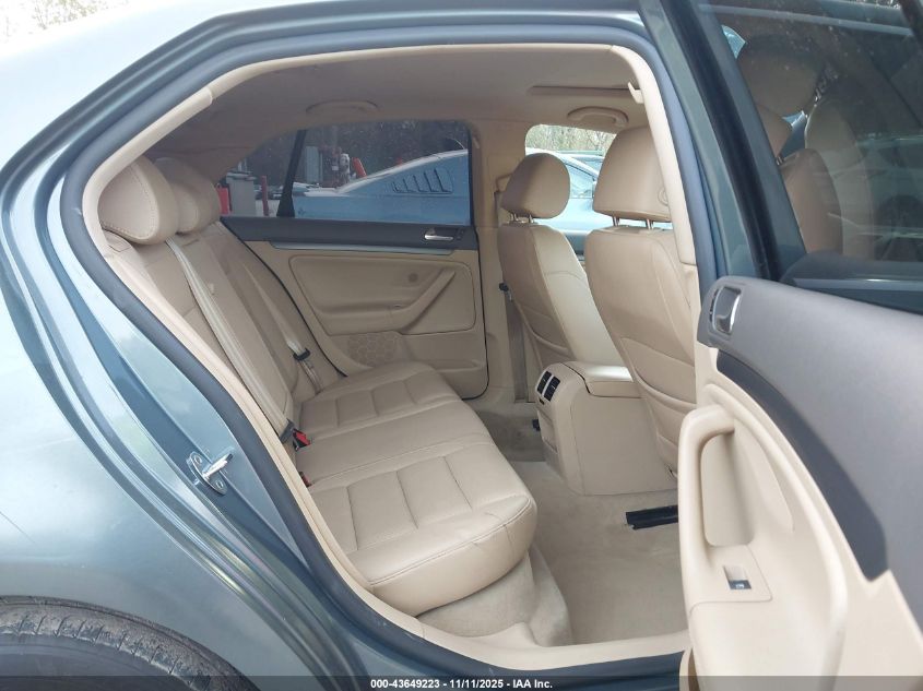 2006 Volkswagen Jetta 2.0T VIN: 3VWAJ71K16M729301 Lot: 43649223