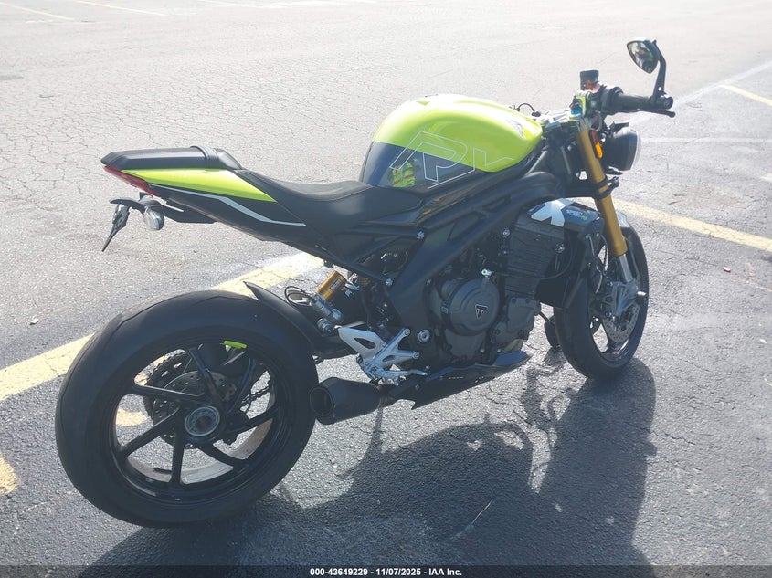2026 TRIUMPH MOTORCYCLE SPEED TRIPLE SMTP12S47TTCK8043