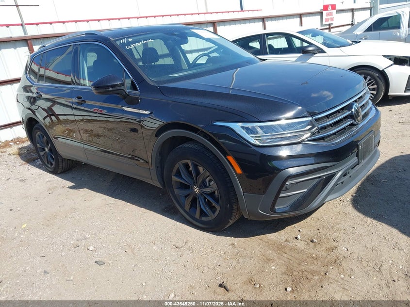 2024 VOLKSWAGEN TIGUAN 2.0T SE/2.0T WOLFSBURG EDITION - 3VV2B7AX5RM133744