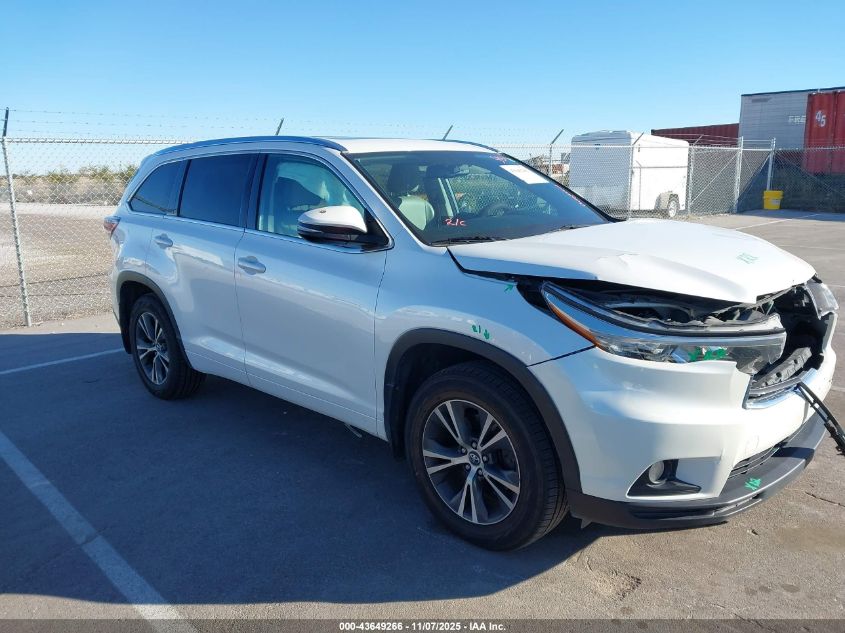 TOYOTA HIGHLANDER XLE V6