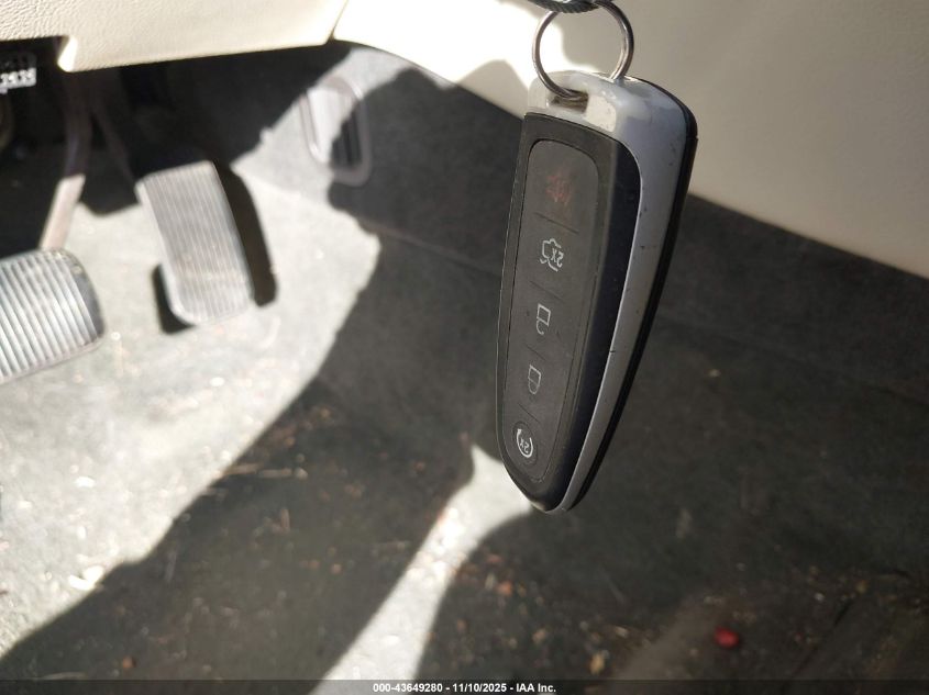 2015 Ford Taurus Limited VIN: 1FAHP2F84FG106013 Lot: 43649280