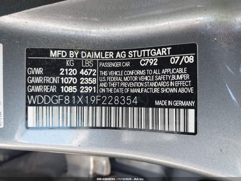 2009 Mercedes-Benz C 300 Luxury 4Matic VIN: WDDGF81X19F228354 Lot: 43649294