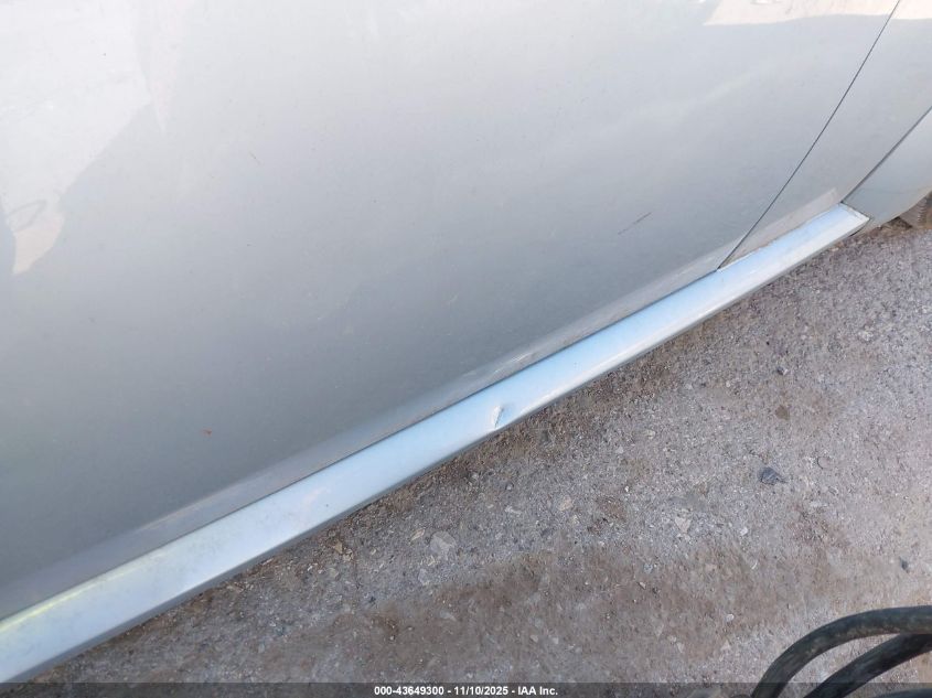 2009 Volkswagen New Beetle 2.5L VIN: 3VWRW31C49M515249 Lot: 43649300