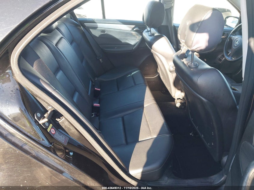 2005 Mercedes-Benz C 320 Luxury/Sport VIN: WDBRF64J35F612448 Lot: 43649312