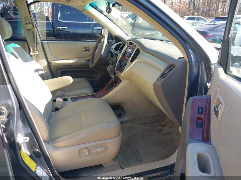 JTEEP21A150088418 2005 TOYOTA HIGHLANDER photo no. 5