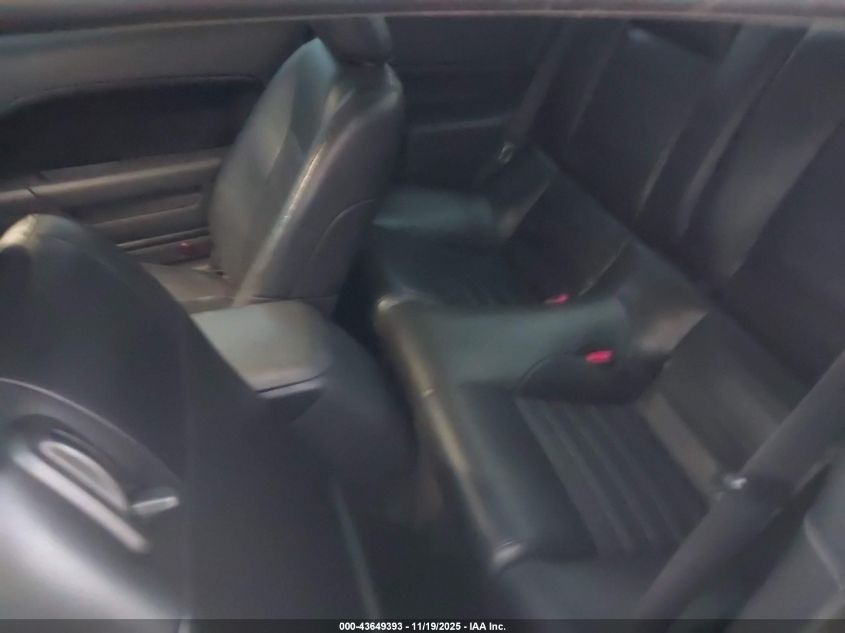 2005 Ford Mustang Gt Deluxe/Gt Premium VIN: 1ZVFT82H755219564 Lot: 43649393