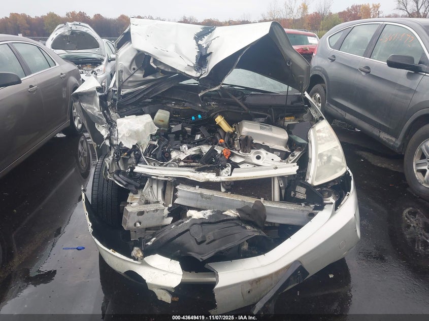 JTDKB20U040056110 2004 TOYOTA PRIUS photo no. 13