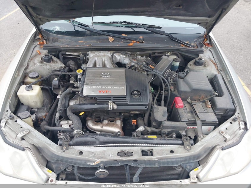 2000 Toyota Avalon Xls VIN: 4T1BF28B4YU070688 Lot: 43649454