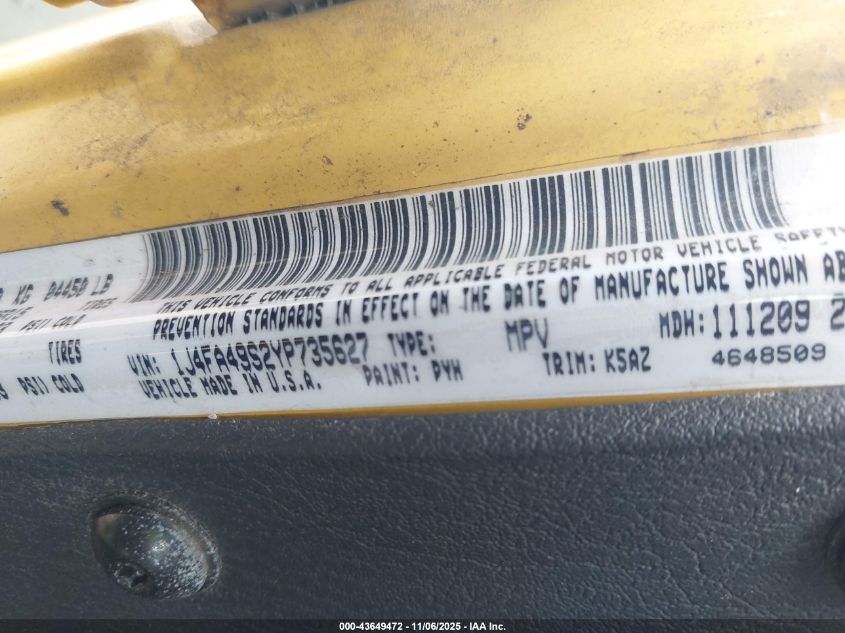 2000 Jeep Wrangler Sport VIN: 1J4FA49S2YP735627 Lot: 43649472