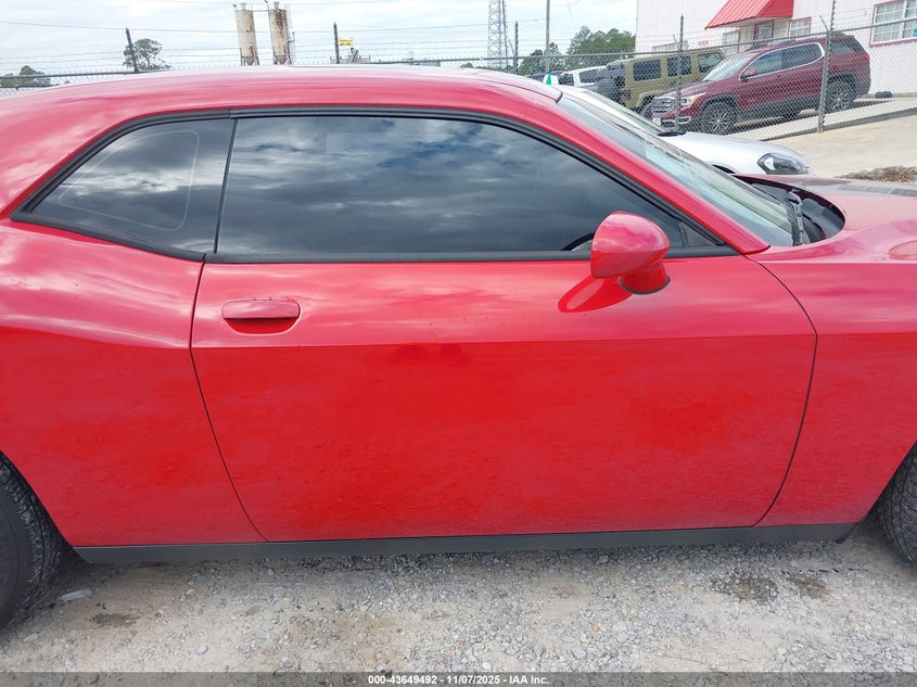 2017 DODGE CHALLENGER SXT - 2C3CDZAG4HH598204