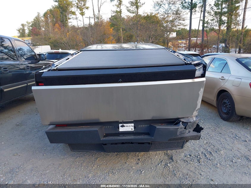 2025 Tesla Cybertruck All-Wheel Drive VIN: 7G2CEHED4SA071001 Lot: 43649493