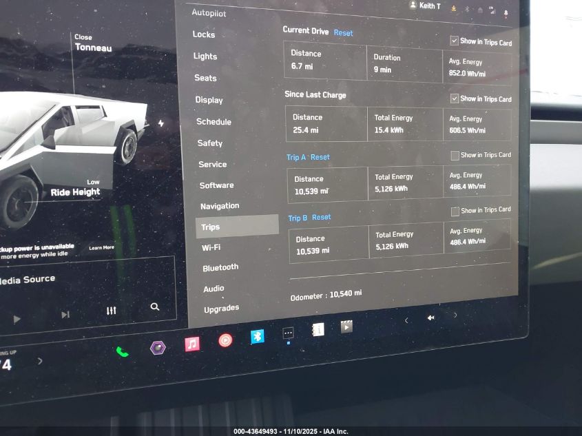 2025 Tesla Cybertruck All-Wheel Drive VIN: 7G2CEHED4SA071001 Lot: 43649493
