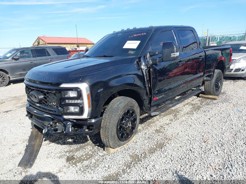 2025 Ford F-350 - 1FT8W3BM9SED22791