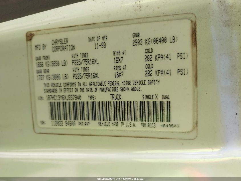 1999 Dodge Ram 1500 St VIN: 1B7HC13Y6XJ557940 Lot: 43649561