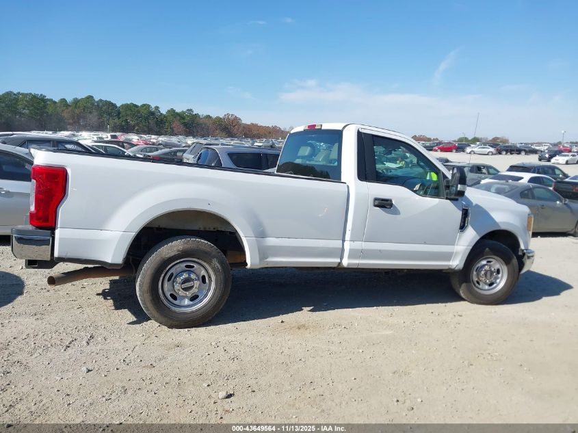 2017 Ford F-250 Xl VIN: 1FTBF2A67HEE40799 Lot: 43649564