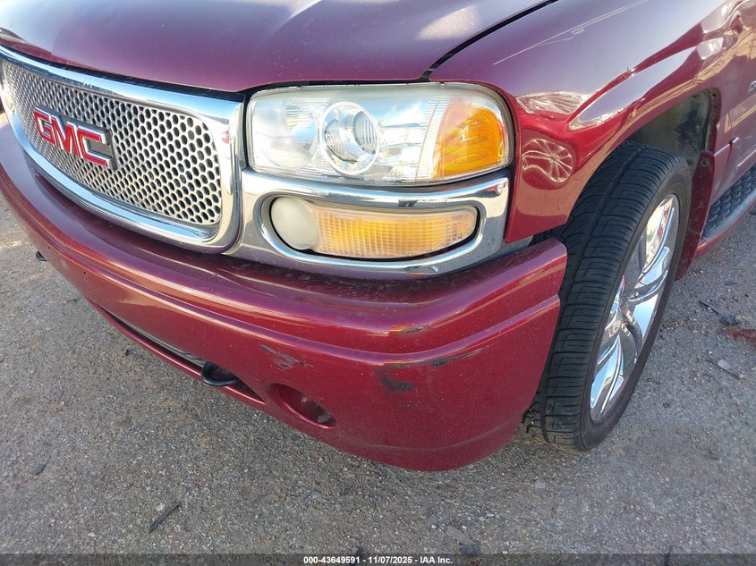 2006 GMC Yukon Denali VIN: 1GKEK63U96J111431 Lot: 43649591