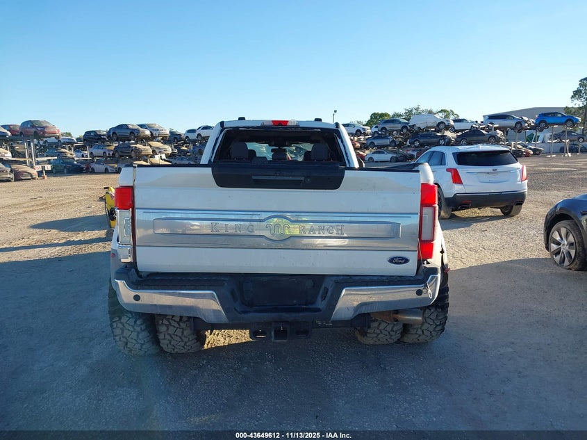 2020 Ford F-350 King Ranch VIN: 1FT8W3DT7LEE15833 Lot: 43649612