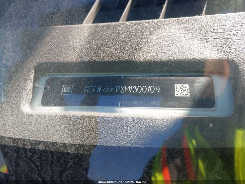 2021 GMC Savana Cargo Rwd 2500 Regular Wheelbase Work Van VIN: 1GTW7AFP8M1300109 Lot: 43649631