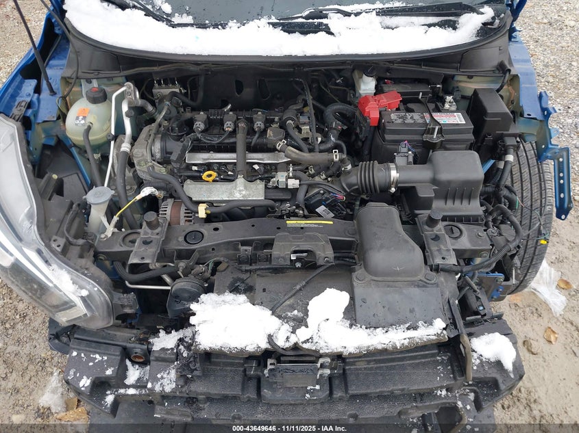 3N1CN8EV3ML885615 2021 NISSAN VERSA photo no. 10