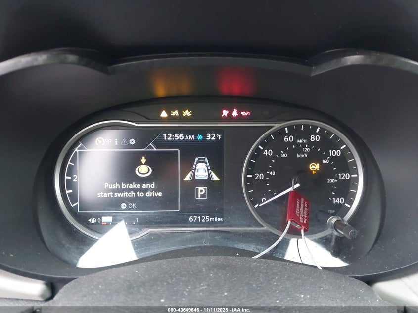 3N1CN8EV3ML885615 2021 NISSAN VERSA photo no. 7