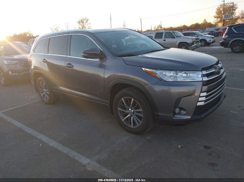 TOYOTA HIGHLANDER XLE
