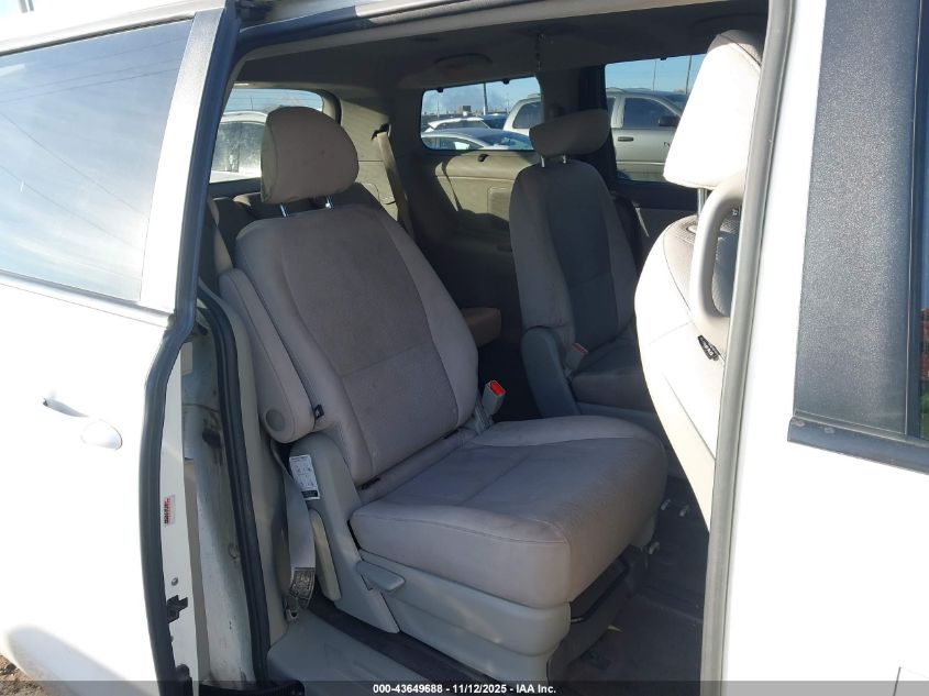 2016 Kia Sedona Lx VIN: KNDMB5C10G6173876 Lot: 43649688