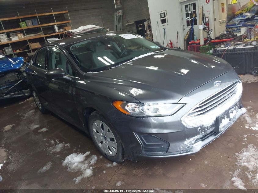 FORD FUSION S