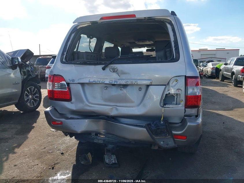 2006 Toyota Land Cruiser V8 VIN: JTEHT05J562088774 Lot: 43649720