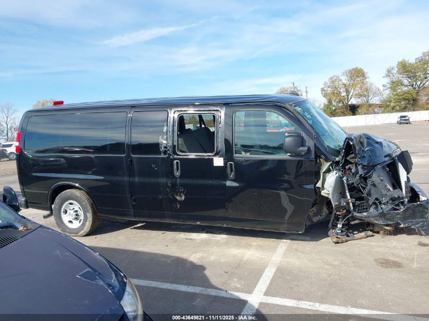 2025 Chevrolet Express Passenger Rwd 3500 Extended Wheelbase Ls VIN: 1GAZGNFP5S1105935 Lot: 43649821
