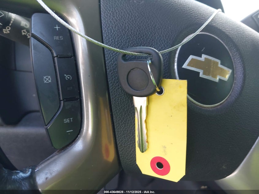 2014 Chevrolet Suburban 1500 Lt VIN: 1GNSCJE04ER246199 Lot: 43649828