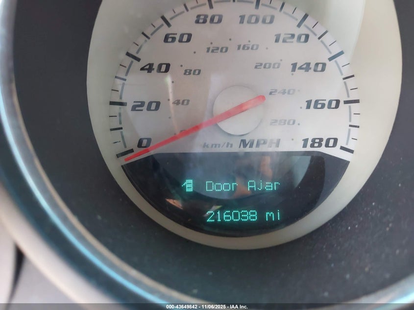 2008 Dodge Challenger Srt8 VIN: 2B3LJ74W88H182914 Lot: 43649842